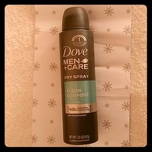 Dove men + Care Dry Spray Clean Comfort
